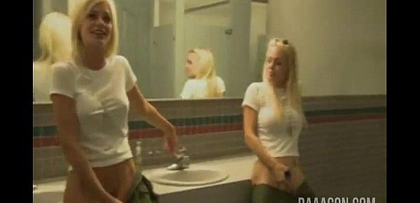  Jesse Jane and Riley Steele Incredible Blowjob